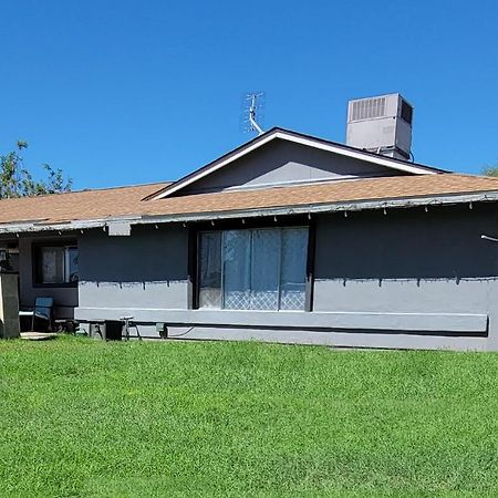 Orangewood & 51Ave Homestay - Not A Hotel Glendale Exteriér fotografie